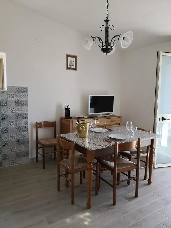 Vakantiehuis Borgo Bellavista Isola Rossa Villa Italië
