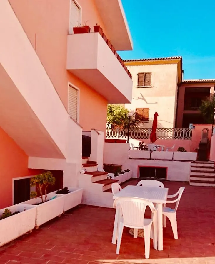 Vakantiehuis Borgo Bellavista Isola Rossa Villa